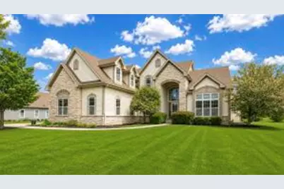 W193N5790  Canary Dr, Menomonee Falls, WI 53051 - Photo 1