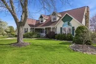 211 Erin Ct, West Bend, WI 53095 - Photo 1