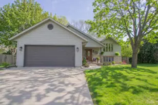 509 Mary Knoll Ln, Watertown, WI 53098 - Photo 1