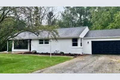 5225  Tuckaway Dr, Greenfield, WI 53221 - Photo 1