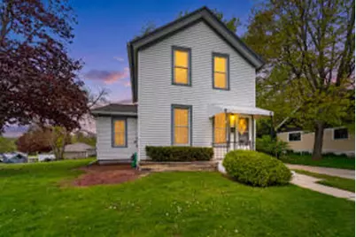 76 S Chestnut St, Oconomowoc, WI 53066 - Photo 1