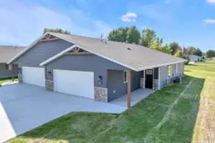 2100 S 21st St, Manitowoc, WI 54220 - Photo 1