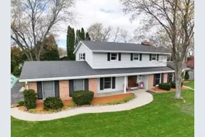 2500 W Hemlock Rd, Glendale, WI 53209 - Photo 1
