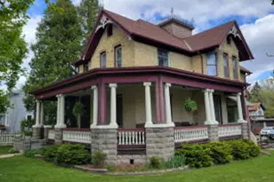305 N Washington St, Watertown, WI 53094 - Photo 1
