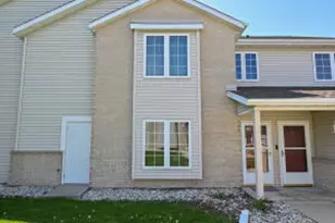 923 Prestwick, Racine, WI 53185 - Photo 1