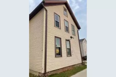 625 S 14th St, Sheboygan, WI 53081 - Photo 1