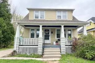 4831 N 19th Pl., Milwaukee, WI 53209 - Photo 1