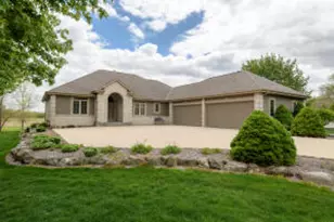 S103W22145 Kelsey Ave, Vernon, WI 53103 - Photo 1