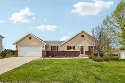 1112  Durango Dr, Hartford, WI 53027 - Photo 1