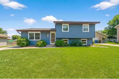 8620 S Riverton Rd, Oak Creek, WI 53154 - Photo 1