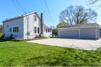 W249S7470  Center Dr, Vernon, WI 53189 - Photo 1