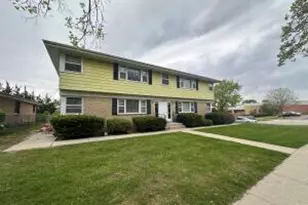 3021 W Wanda Ave, Milwaukee, WI 53221 - Photo 1