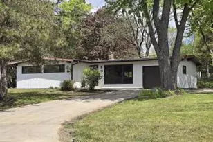 18400 Beverly Hills Dr, Brookfield, WI 53045 - Photo 1