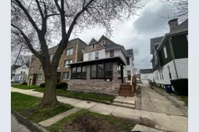 1040  College Ave, Racine, WI 53403 - Photo 1