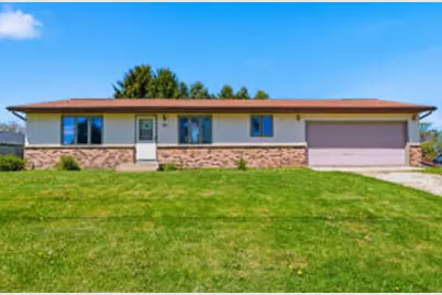 220  1st Ave, Adell, WI 53001 - Photo 1