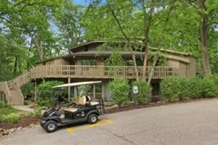 511 Tam O Shanter Dr, Fontana, WI 53125 - Photo 1