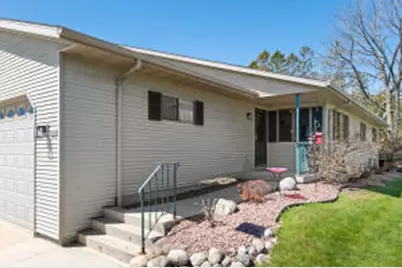 2138 S 22nd St, Manitowoc, WI 54220 - Photo 1