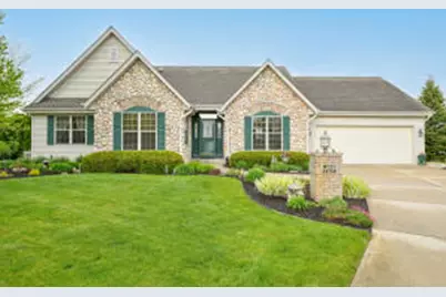 W125S8568  Country View Ct, Muskego, WI 53150 - Photo 1