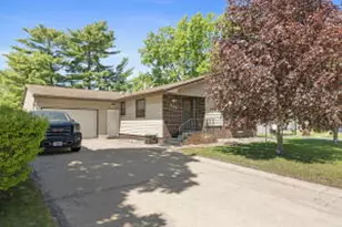 347 5th Ave, Onalaska, WI 54650 - Photo 1