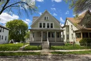 3037 N Dr William Finlayson St, Milwaukee, WI 53212 - Photo 1