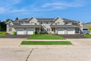 34 Paine St, Kiel, WI 53042 - Photo 1
