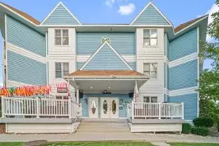 123 Center St, Lake Geneva, WI 53147 - Photo 1