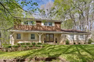 S54W23631 Maple Hill Ct, Waukesha, WI 53189 - Photo 1
