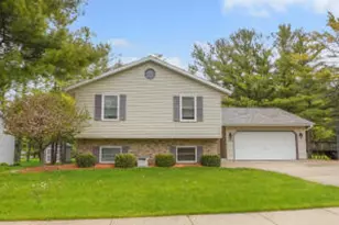 W200N16500 Pine Dr, Jackson, WI 53037 - Photo 1