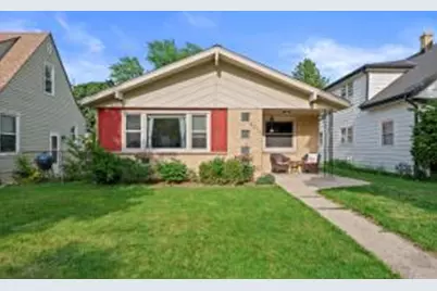3216 N 88th St, Milwaukee, WI 53222 - Photo 1