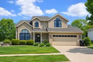 1607 S Meadow Ln, Elkhorn, WI 53121 - Photo 1