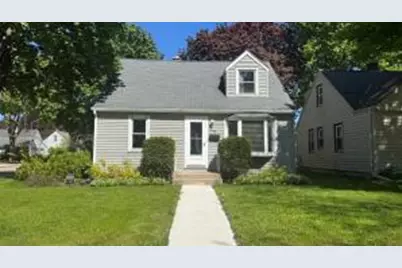 1304 S 115th St, West Allis, WI 53214 - Photo 1