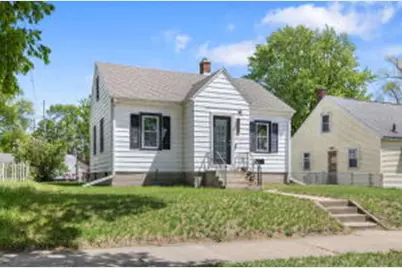 2231  14th St, La Crosse, WI 54601 - Photo 1