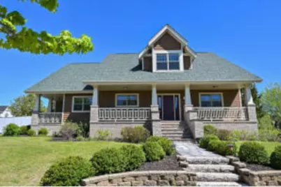 304  Nautica Dr, Port Washington, WI 53074 - Photo 1