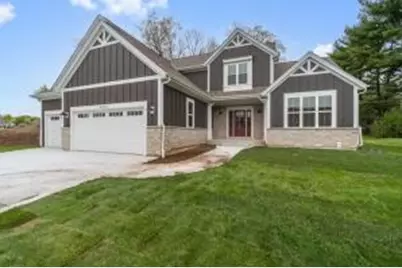 W221N3075  Greenwood Rd, Pewaukee, WI 53186 - Photo 1