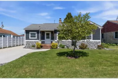 366  3rd St, Kewaskum, WI 53040 - Photo 1