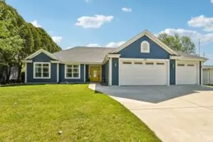 759 Kathryn Ct, Watertown, WI 53098 - Photo 1