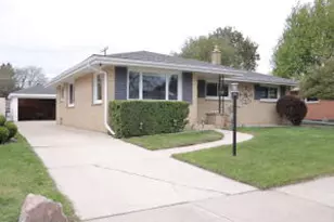 56 Illinois St, Racine, WI 53405 - Photo 1