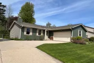 1214 Cherrywood Dr, Waukesha, WI 53188 - Photo 1