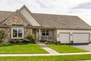1039 Riverknoll Cir, Oconomowoc, WI 53066 - Photo 1
