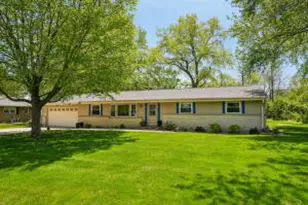N50W17803 Greenview Ave, Menomonee Falls, WI 53051 - Photo 1