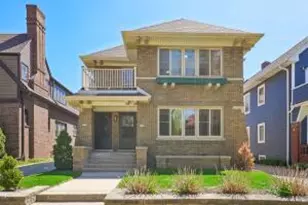 3916 N Farwell Ave, Shorewood, WI 53211 - Photo 1