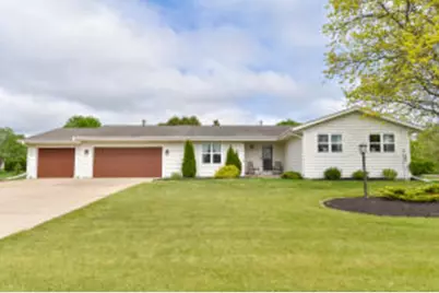 W163N10464  Ridgeview Ln, Germantown, WI 53022 - Photo 1
