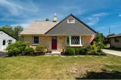 608  Williams Ave, South Milwaukee, WI 53172 - Photo 1