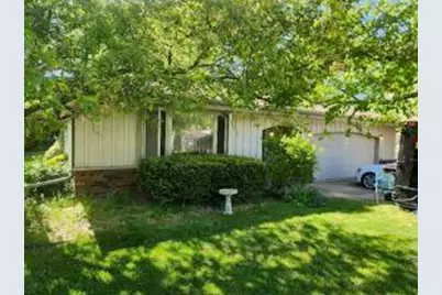 8079 S Steeple View Dr, Franklin, WI 53132 - Photo 1