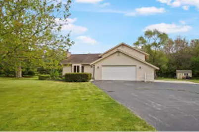 S92W35305  Barbary Ct, Eagle, WI 53119 - Photo 1