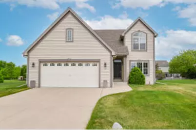 606 E Emily Ave, Elkhorn, WI 53121 - Photo 1