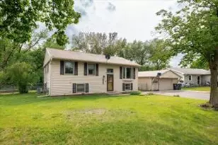 3032 Marion Rd, La Crosse, WI 54601 - Photo 1