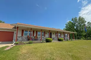 4870 Jamestown Pl, Barton, WI 53090 - Photo 1