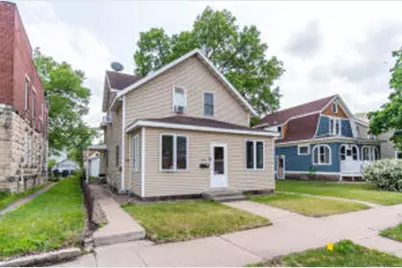 1414  Jackson St #1416, La Crosse, WI 54601 - Photo 1