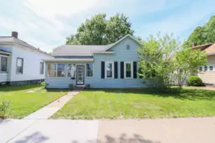 2007 Kane St, La Crosse, WI 54603 - Photo 1